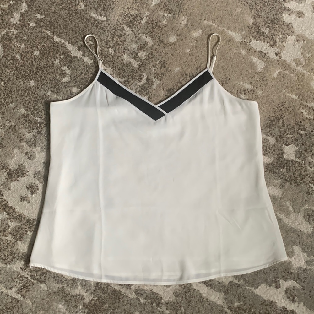 Women’s Banana Republic spaghetti strap blouse